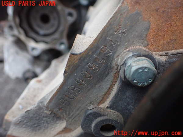 2UPJ-25882010]VW ゴルフ R32(1KBUBF)エンジン BUB 4WD 中古_m0003.jpg