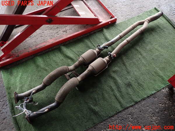 2UPJ-25882661]VW ゴルフ R32(1KBUBF)触媒1 中古_m0001.jpg