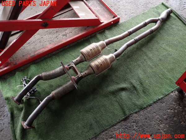 2UPJ-25882661]VW ゴルフ R32(1KBUBF)触媒1 中古_m0004.jpg