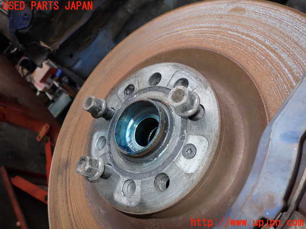 2UPJ-25884290]VW ゴルフ R32(1KBUBF)右フロントナックルハブ 中古_m0002.jpg
