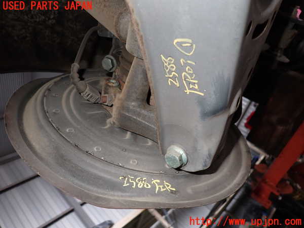 2UPJ-25884305]VW ゴルフ R32(1KBUBF)左リアナックルハブ 中古_m0001.jpg