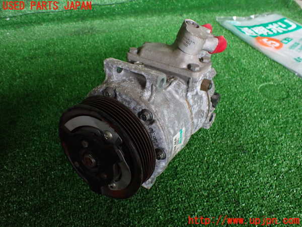 2UPJ-25886025]VW ゴルフ R32(1KBUBF)エアコンコンプレッサー 中古_m0001.jpg