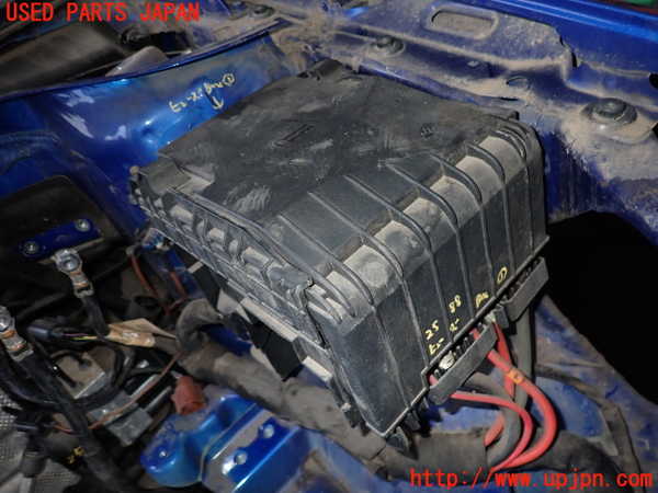 2UPJ-25886741]VW ゴルフ R32(1KBUBF)ヒューズボックス1 中古_m0001.jpg