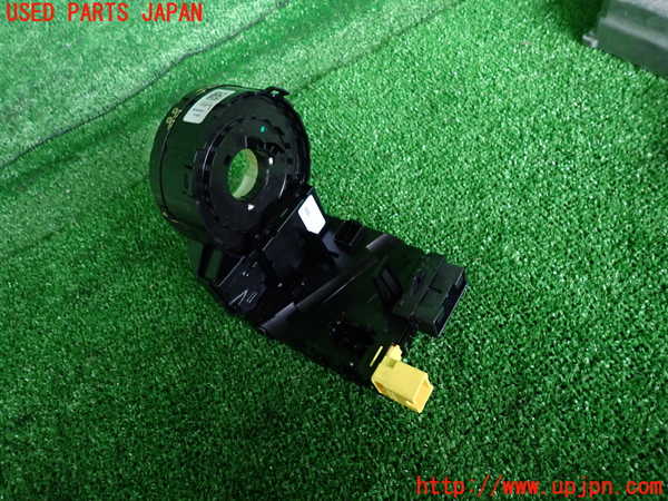 2UPJ-25886800]VW ゴルフ R32(1KBUBF)スパイラルケーブル(リール) 中古_m0002.jpg