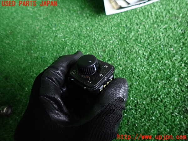 2UPJ-25886280]VW ゴルフ R32(1KBUBF)ミラースイッチ 中古_m0002.jpg