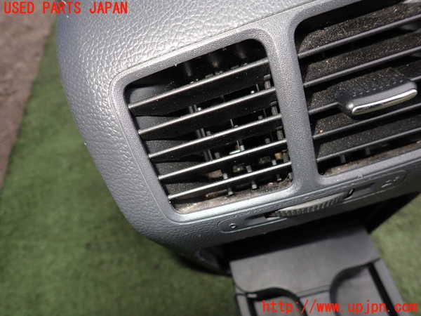 2UPJ-25887540]VW ゴルフ R32(1KBUBF)センターコンソール 中古_m0005.jpg