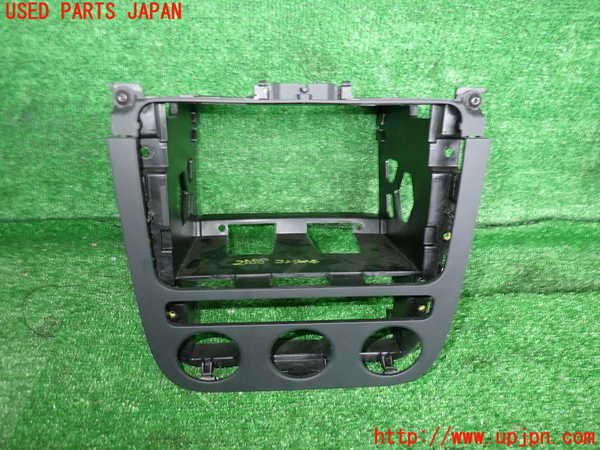 2UPJ-25887549]VW ゴルフ R32(1KBUBF)コンソール 中古_m0001.jpg