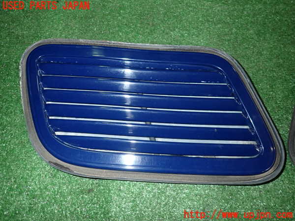 2UPJ-25891064]インプレッサ WRX-STi(GC8)ボンネットダクト2 中古_m0002.jpg