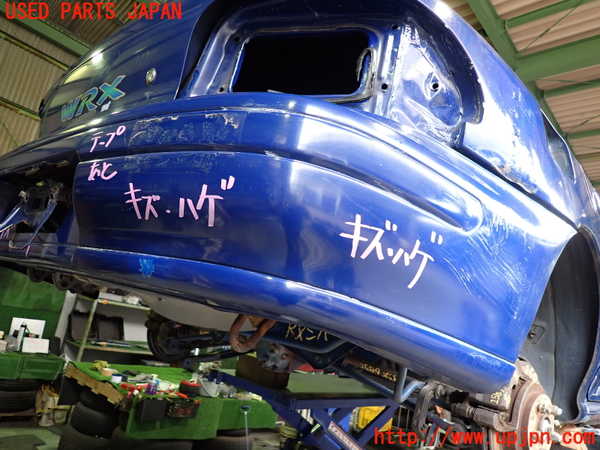 2UPJ-25891610]インプレッサ WRX-STi(GC8)リアバンパー 中古_m0002.jpg