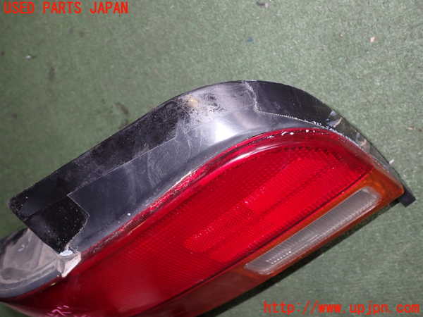 2UPJ-25891536]インプレッサ WRX-STi(GC8)左テールランプ 中古_m0002.jpg
