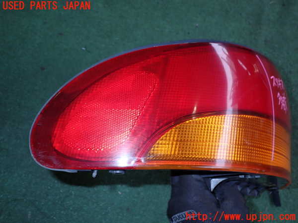2UPJ-25891536]インプレッサ WRX-STi(GC8)左テールランプ 中古_m0003.jpg