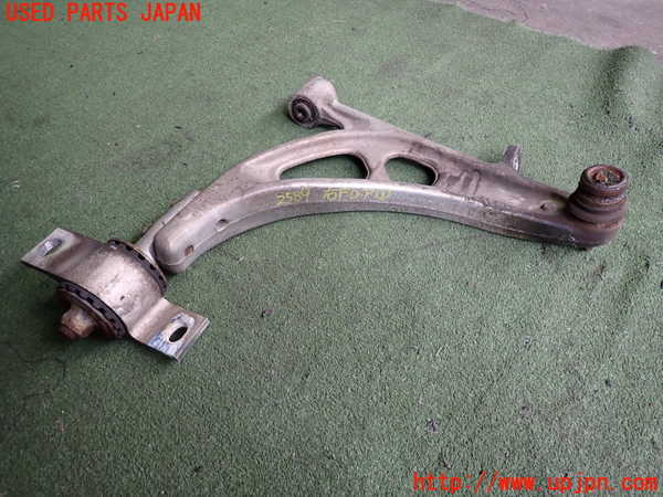 2UPJ-25895176]インプレッサ WRX-STi(GC8)右フロントロアアーム1 中古_m0001.jpg