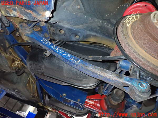 5UPJ-25895330]インプレッサ WRX-STi(GC8)左リアテンションロッド 中古_m0001.jpg