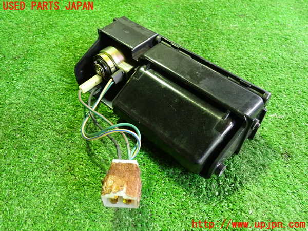 2UPJ-25897821]インプレッサ WRX-STi(GC8)灰皿1 中古_m0002.jpg
