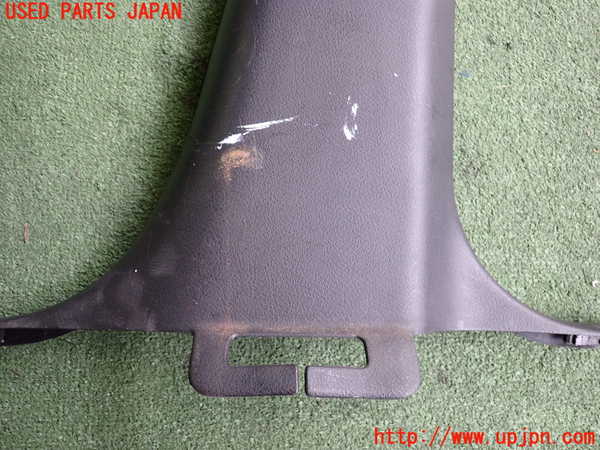 2UPJ-25897665]インプレッサ WRX-STi(GC8)右センターピラートリム 中古_m0002.jpg