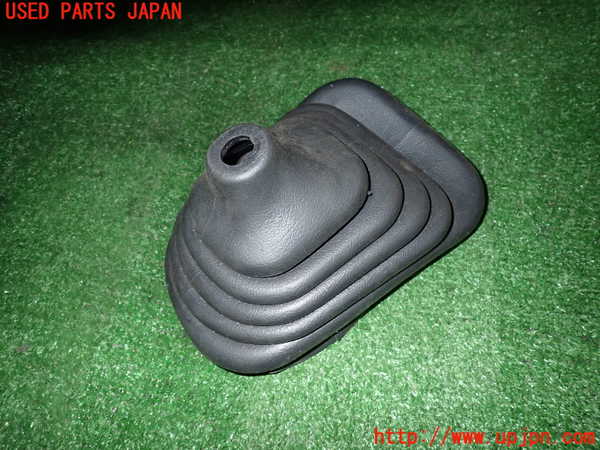 2UPJ-25897575]インプレッサ WRX-STi(GC8)シフトブーツ 中古_m0001.jpg