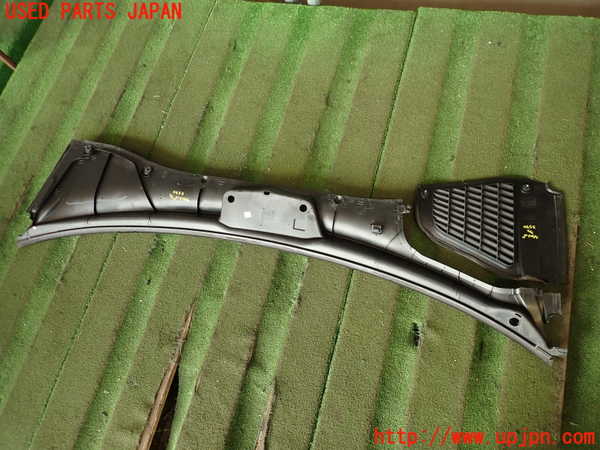 2UPJ-25901190]ポルシェ・カイエン ターボ(9PAM4851A)カウルトップ 中古_m0005.jpg