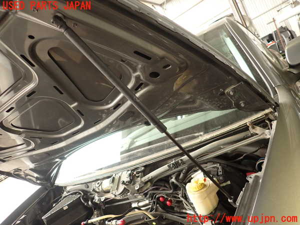 2UPJ-25901068]ポルシェ・カイエン ターボ(9PAM4851A)ボンネットダンパー 中古_m0001.jpg