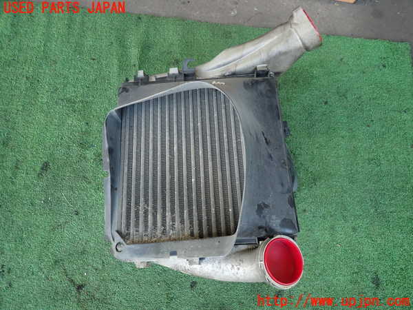 2UPJ-25902452]ポルシェ・カイエン ターボ(9PAM4851A)インタークーラー2 中古_m0003.jpg