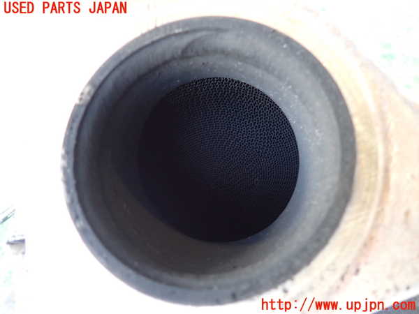 2UPJ-25902631]ポルシェ・カイエン ターボ(9PAM4851A)フロントパイプ1 中古_m0003.jpg