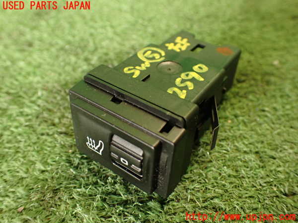 2UPJ-25906310]ポルシェ・カイエン ターボ(9PAM4851A)スイッチ5 (シートヒーター) 中古_m0001.jpg