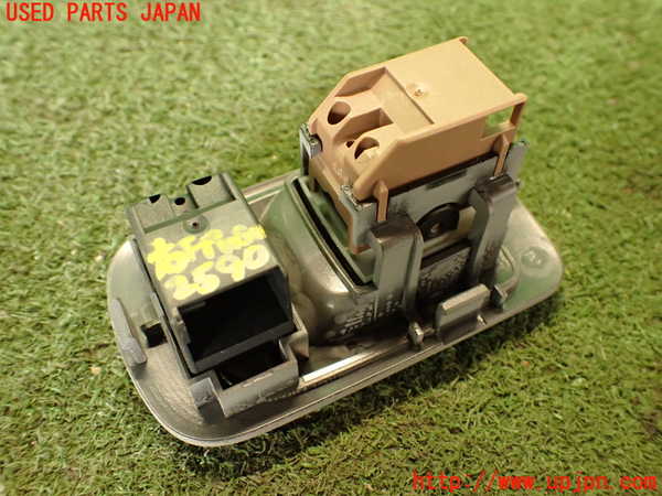 2UPJ-25906240]ポルシェ・カイエン ターボ(9PAM4851A)右前パワーウィンドウスイッチ 中古_m0003.jpg