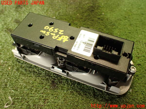 2UPJ-25906245]ポルシェ・カイエン ターボ(9PAM4851A)左前パワーウィンドウスイッチ 中古_m0003.jpg