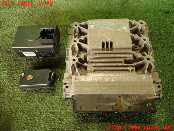 2UPJ-25906110]ポルシェ・カイエン ターボ(9PAM4851A)エンジンコンピューター 中古_m0002.jpg