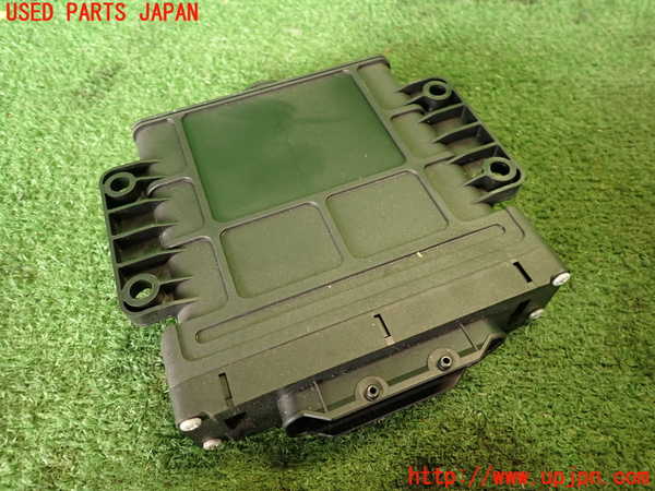 2UPJ-25906115]ポルシェ・カイエン ターボ(9PAM4851A)ミッションコンピューター 中古_m0002.jpg