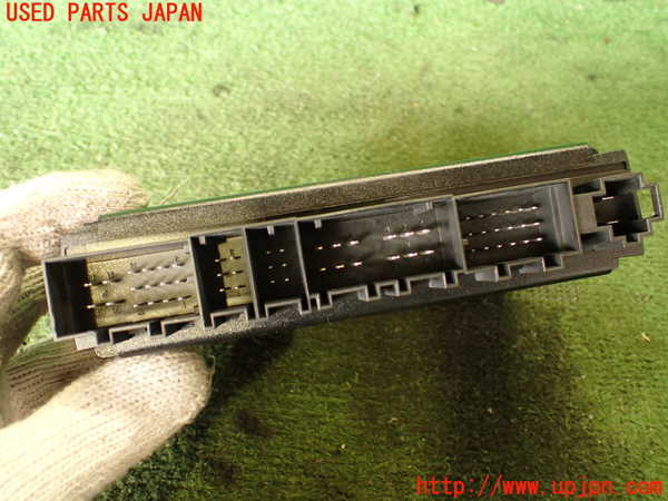 2UPJ-25906147]ポルシェ・カイエン ターボ(9PAM4851A)コンピューター2 (7L5 937 049 AA) 中古_m0003.jpg