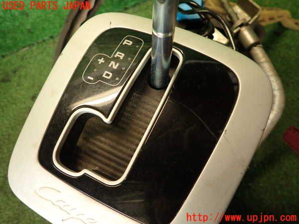 2UPJ-25907555]ポルシェ・カイエン ターボ(9PAM4851A)ATシフトレバー 中古_m0002.jpg