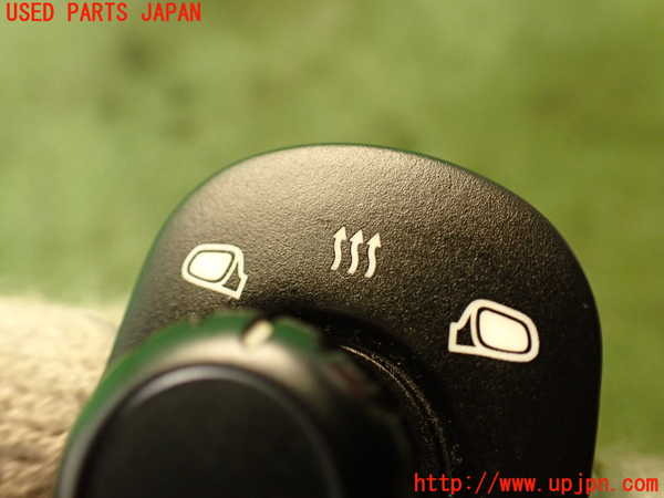 2UPJ-25906280]ポルシェ・カイエン ターボ(9PAM4851A)ミラースイッチ 中古_m0002.jpg