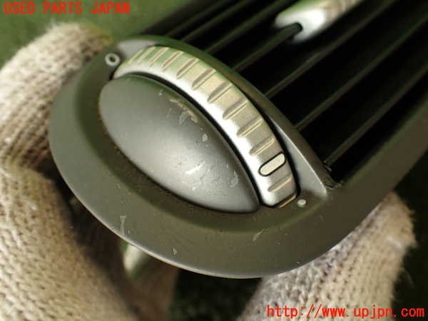 2UPJ-25907526]ポルシェ・カイエン ターボ(9PAM4851A)エアコン吹き出し口1 (真中) 中古_m0003.jpg