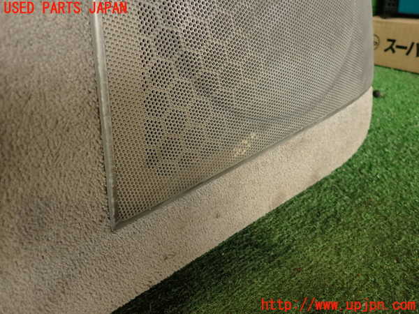 2UPJ-25901264]ポルシェ・カイエン ターボ(9PAM4851A)左前ドア内張り 中古_m0002.jpg