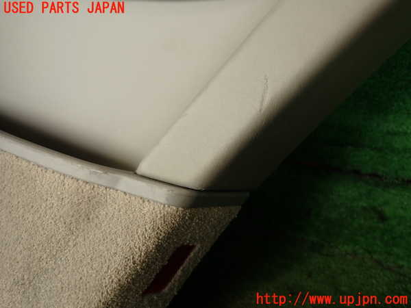2UPJ-25901294]ポルシェ・カイエン ターボ(9PAM4851A)右後ドア内張り 中古_m0003.jpg