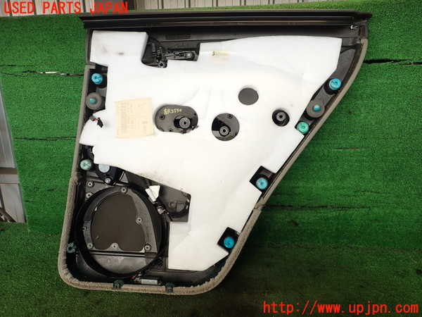 2UPJ-25901324]ポルシェ・カイエン ターボ(9PAM4851A)左後ドア内張り 中古_m0005.jpg