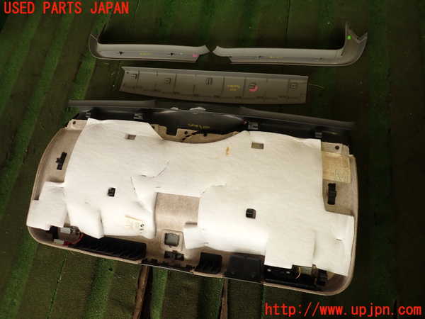 2UPJ-25901578]ポルシェ・カイエン ターボ(9PAM4851A)バックドア内張り 中古_m0003.jpg