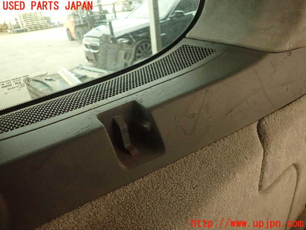 2UPJ-25907675]ポルシェ・カイエン ターボ(9PAM4851A)右リアピラートリム 中古_m0004.jpg