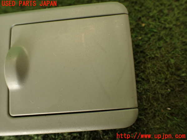 2UPJ-25906412]ポルシェ・カイエン ターボ(9PAM4851A)ルームランプ2 (左) 中古_m0002.jpg