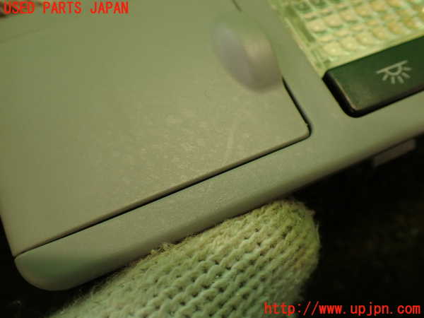 2UPJ-25906413]ポルシェ・カイエン ターボ(9PAM4851A)ルームランプ3 (右) 中古_m0002.jpg