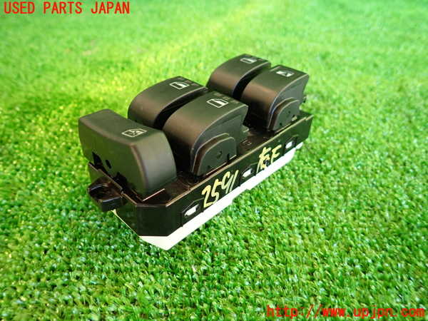 2UPJ-25916240]ライズ(RAIZE)(A201A)右前パワーウィンドウスイッチ 中古_m0001.jpg