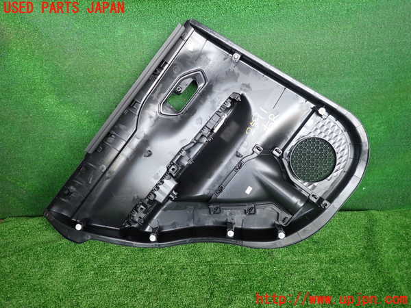 2UPJ-25911294]ライズ(RAIZE)(A201A)右後ドア内張り 中古_m0002.jpg