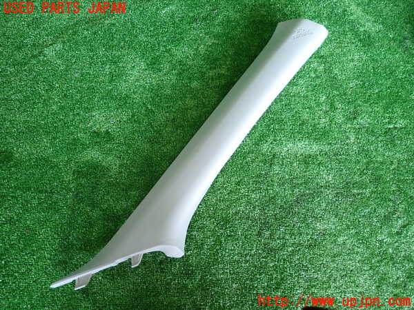 2UPJ-25917655]ライズ(RAIZE)(A201A)右フロントピラートリム 中古_m0001.jpg