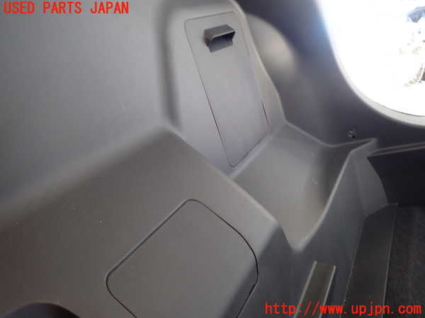 2UPJ-25917675]ライズ(RAIZE)(A201A)右リアピラートリム 中古_m0005.jpg