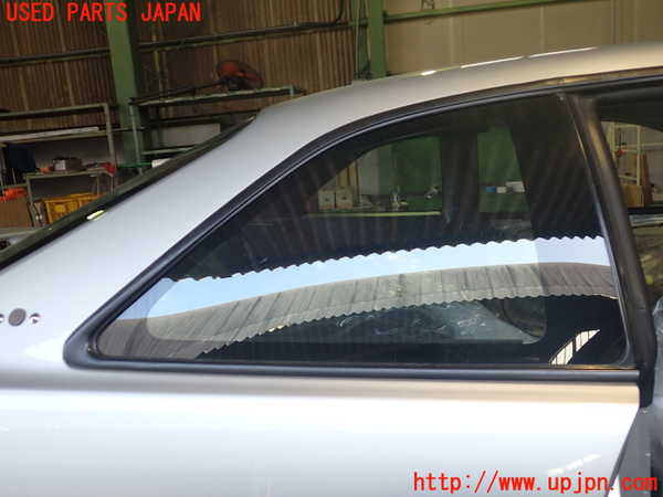 2UPJ-25921380]スプリンター トレノ(AE110)右クォーターガラス 中古(M213)_m0001.jpg