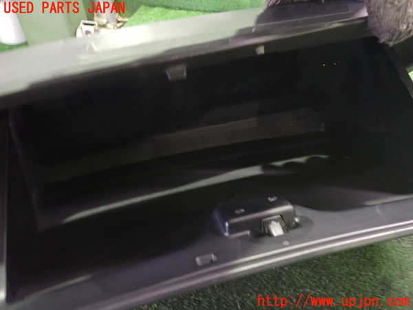 2UPJ-25927516]スプリンター トレノ(AE110)グローブボックス1 中古_m0003.jpg