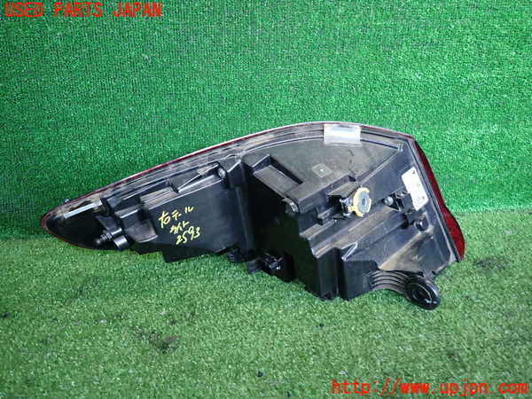 2UPJ-25931530]BMW 118i(7K15)(F40)右テールランプ 中古_m0002.jpg