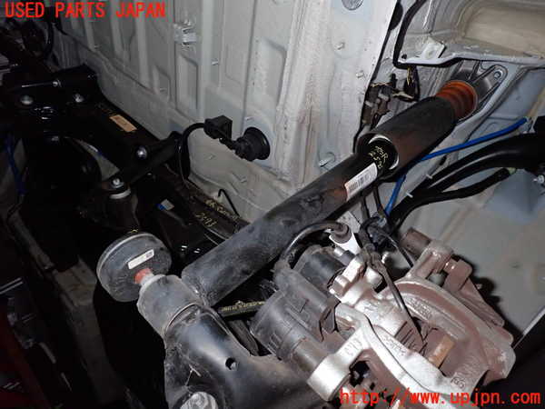 2UPJ-25935070]BMW 118i(7K15)(F40)右リアショックアブソーバー 中古_m0001.jpg