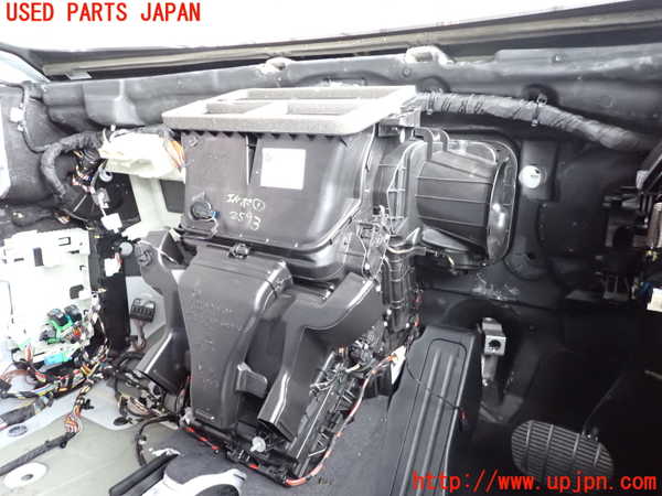 2UPJ-25936081]BMW 118i(7K15)(F40)エバポレーター1 中古_m0002.jpg