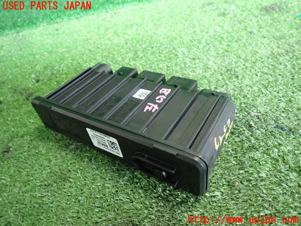 2UPJ-25936146]BMW 118i(7K15)(F40)コンピューター1 中古_m0001.jpg